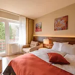 Sunday Schwarzbachtal Hideaway 4* Erlbach (Saxony)