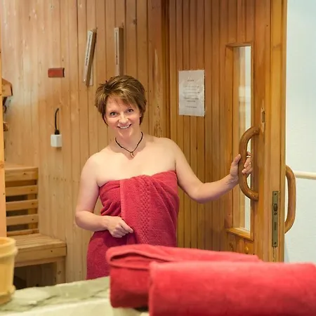 Sunday Schwarzbachtal Hideaway מלון 4*