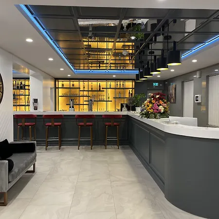 Sunday Schwarzbachtal Hideaway מלון