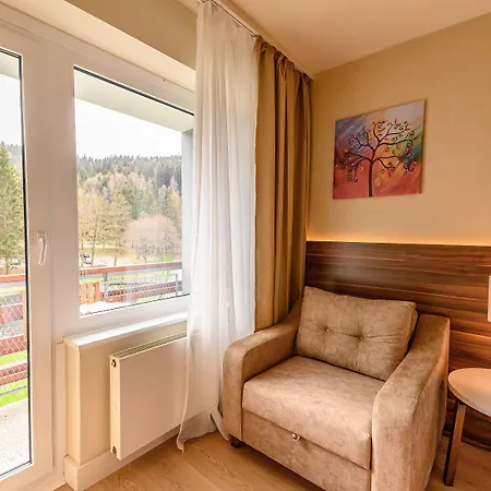 Sunday Schwarzbachtal Hideaway 4*