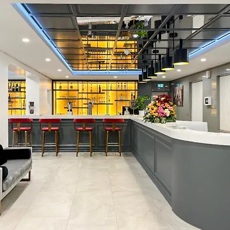 Sunday Schwarzbachtal Hideaway