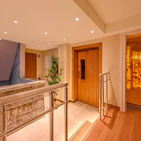 Sunday Schwarzbachtal Hideaway 4*