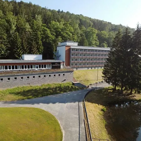 Sunday Schwarzbachtal Hideaway Отель
