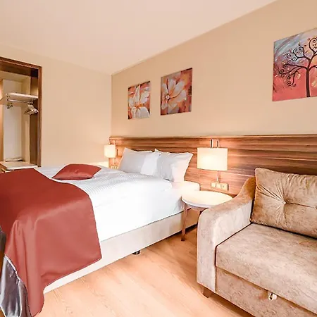 Отель Sunday Schwarzbachtal Hideaway 4*