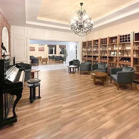 Sunday Schwarzbachtal Hideaway Resort