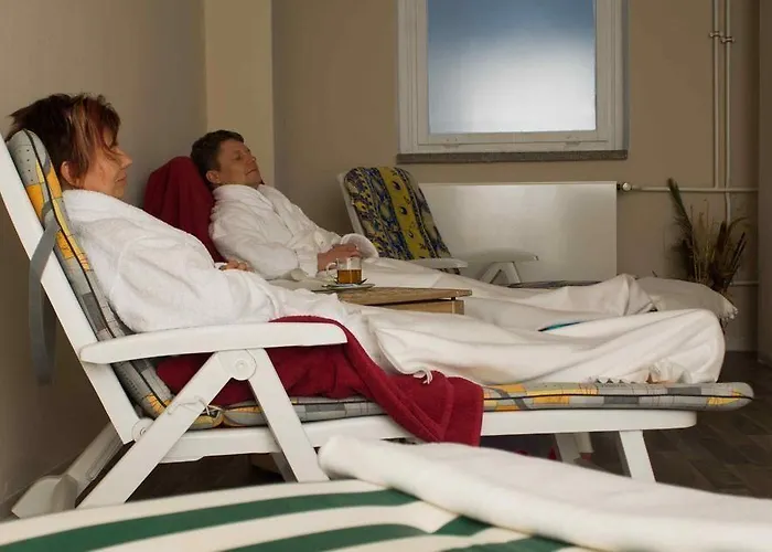 Sunday Schwarzbachtal Hideaway فندق Erlbach (Saxony)