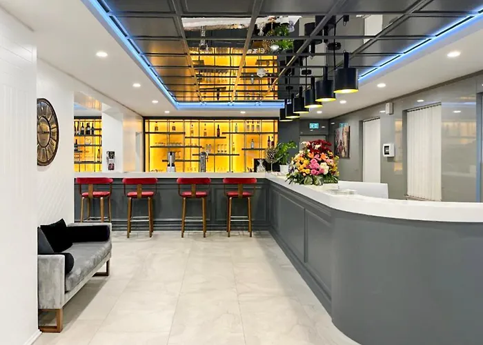 Sunday Schwarzbachtal Hideaway