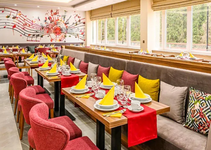 Sunday Schwarzbachtal Hideaway 4*